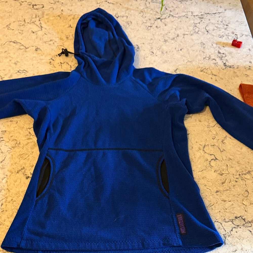 Blue Hooded Melanzana